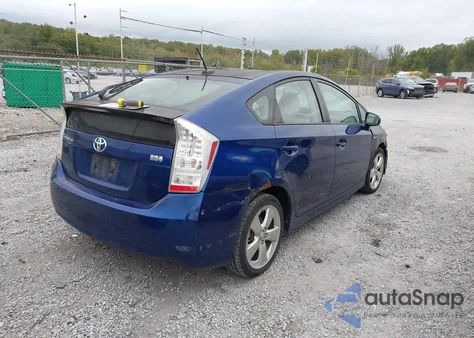 2010 Toyota Prius V z USA, uszkodzony, nr VIN JTDKN3DU8A1096805